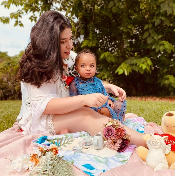 Meet your Posher, Robin - Picture 1 of 3